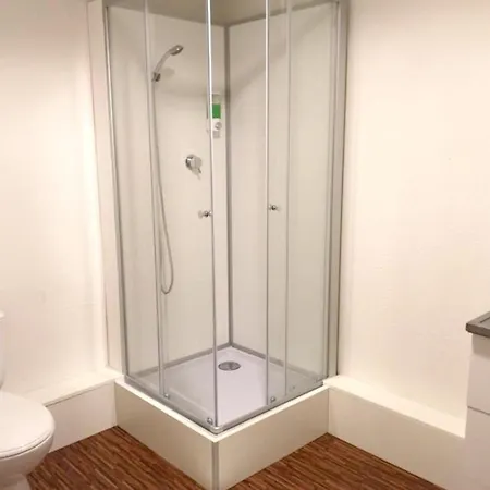 Apartman Studio Avec Jardin Clos Et Wifi A Charmes Charmes